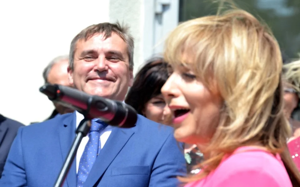 Adriana Krnáčová a Petr Vokřál