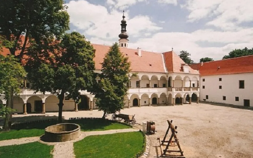 Zámek Oslavany 