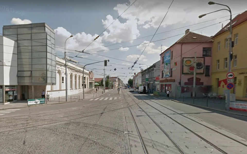 Křižovatka u Semilassa, Google Maps