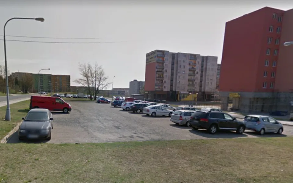Parkoviště U Penzionu, kde bude stát nový bytový dům