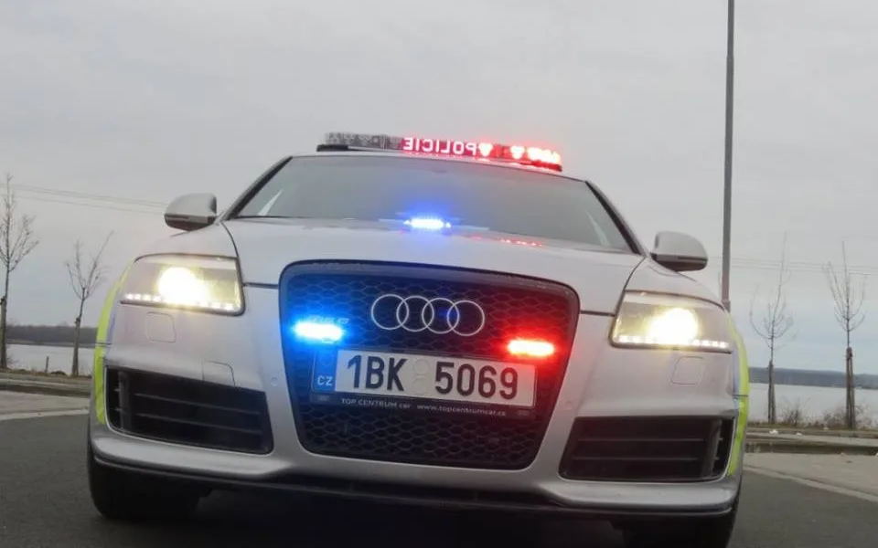 Nová posila do autoparku PČR- Audi RS6