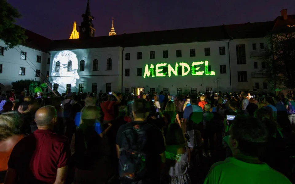 Festival Mendel je včelař