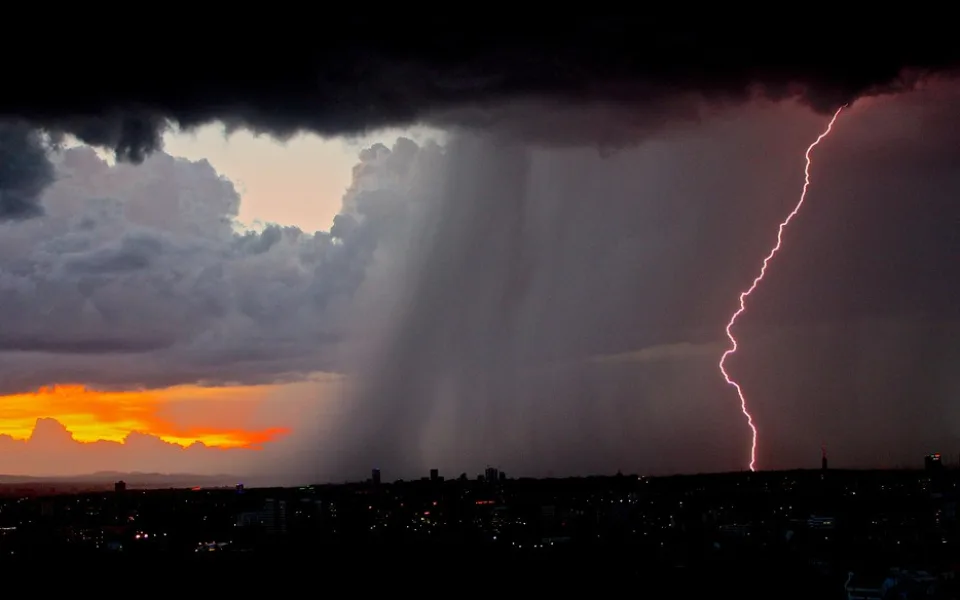 v pondělí se mohou objevit bouřky