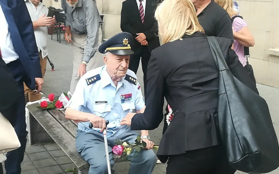 Otakar Pospíšil na pietě v Brně