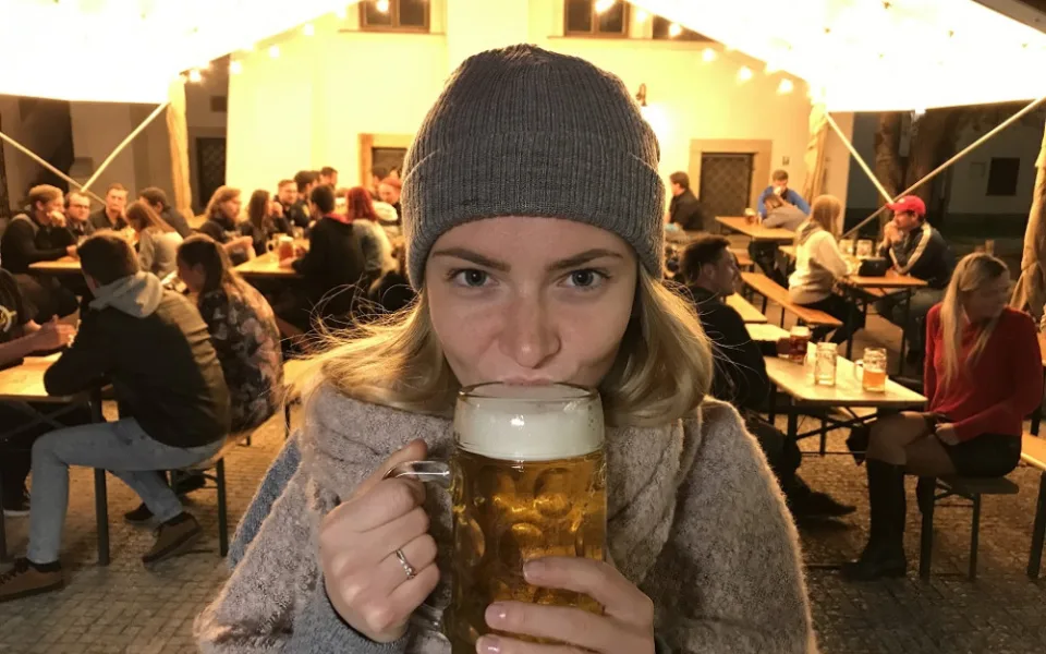 I Eliška objevila na krátkou chvíli krásu piva. A o tom je Oktoberfest.