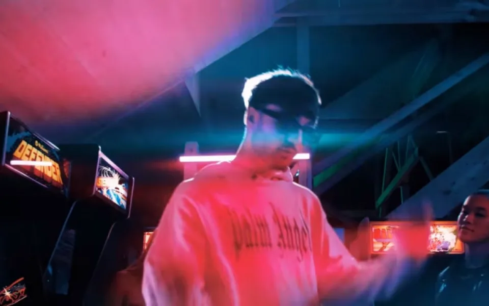 SKINNY BARBER