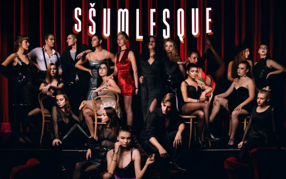 SŠUMLESQUE