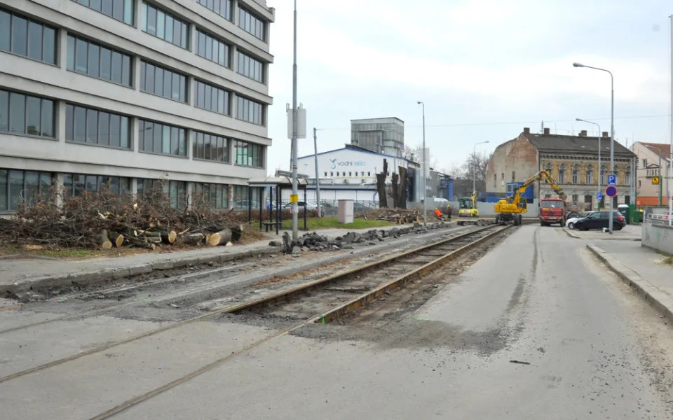 Tramvaj Plotní