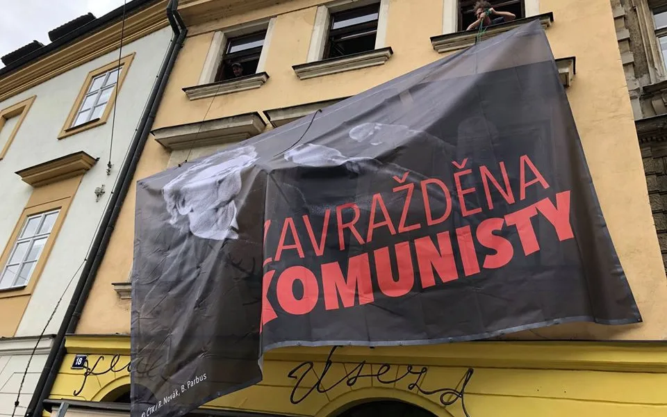 Facebook / Dekomunizace