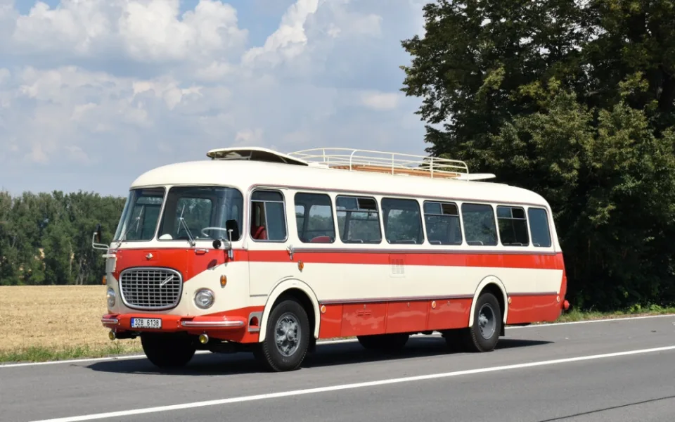 Škoda 706 RTO je teď součást historické sbírky DPMB. Vzpomínáte si?