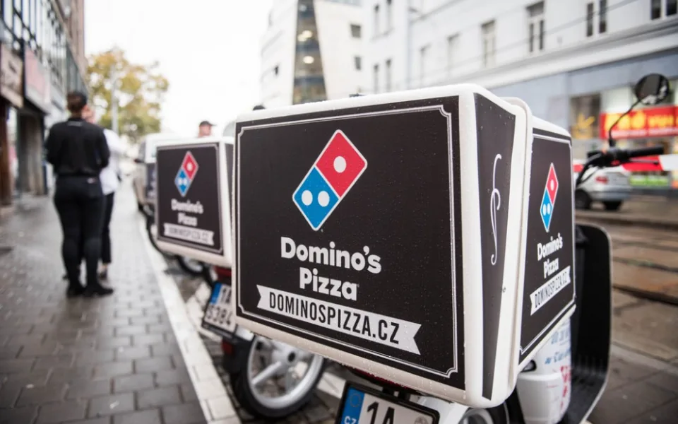 Domino´s Pizza v centru Brna hlásí opět otevřeno. Do konce září nabízí pizzu za 99 korun