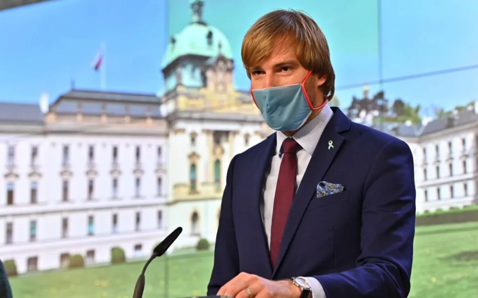 AKTUÁLNĚ: Adam Vojtěch rezignoval na post ministra zdravotnictví. Nemám se zač stydět, říká