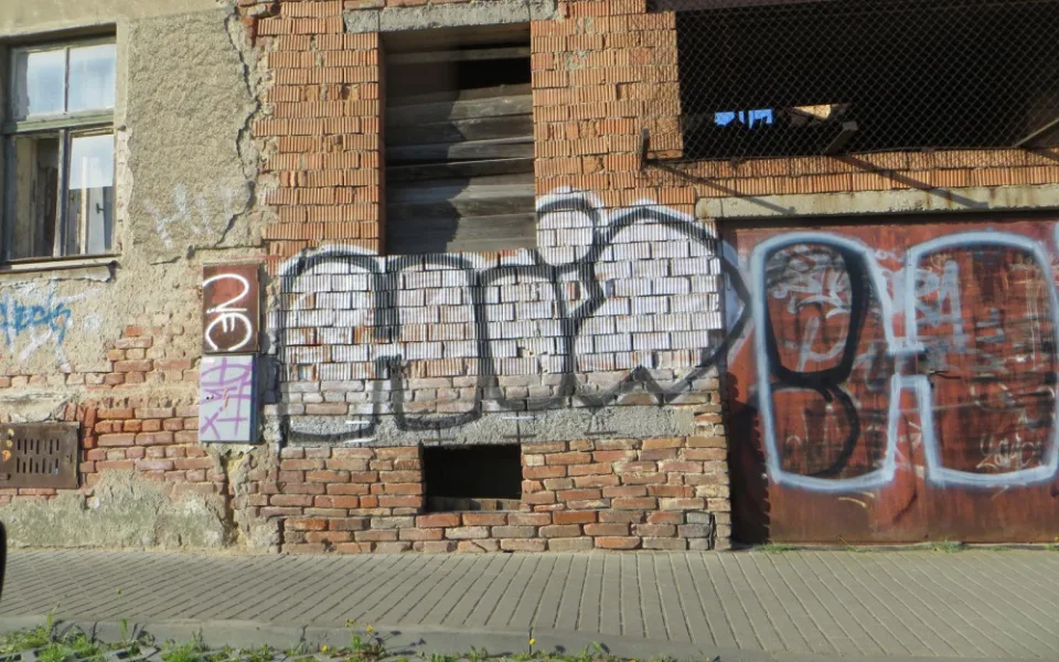 Sprejeři svými "malůvkami" způsobili škodu za 300 tisíc korun
