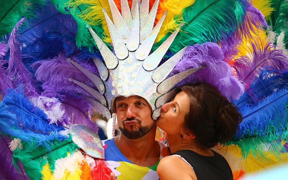 Zrušte spojenectví s polským Tuchów, křičí piráti s aktivisty do Mikulova kvůli LGBT