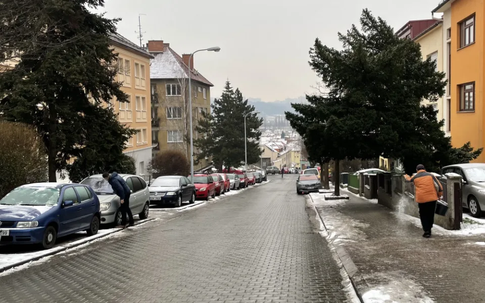 Posypové práce ve Venhudově ulici v Brně
