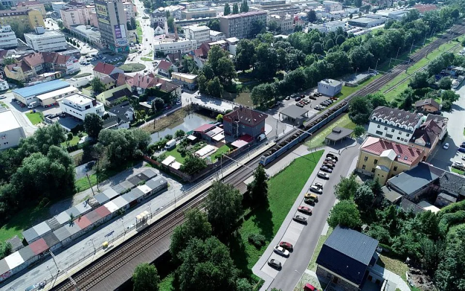 Součástí projektu přemostění je i nový podchod v místě železniční zastávky Blansko-město. Vizualizace: SUDOP