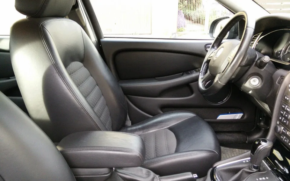 auto-770887_1280
