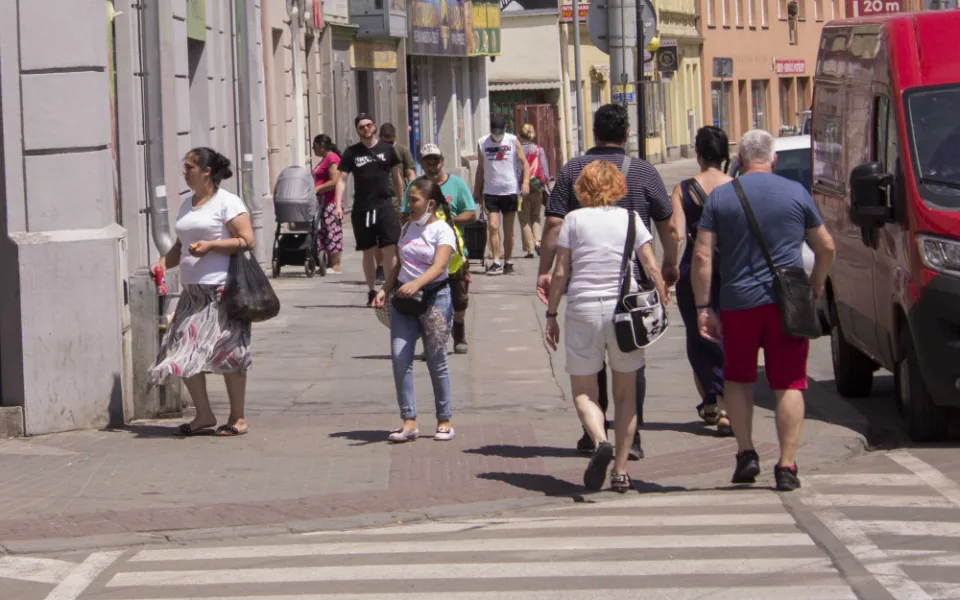 Romové vnímají Čechy pozitivně, ale málo se s nimi setkávají, zjistili odborníci z Brna
