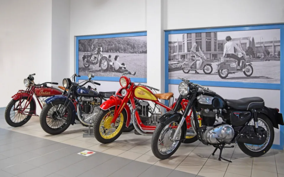 Brněnské muzeum láká na nové přírůstky mezi historickými motocykly