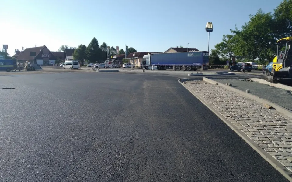 Řidičům se na téměř uzavře odpočívka Rohlenka na D1