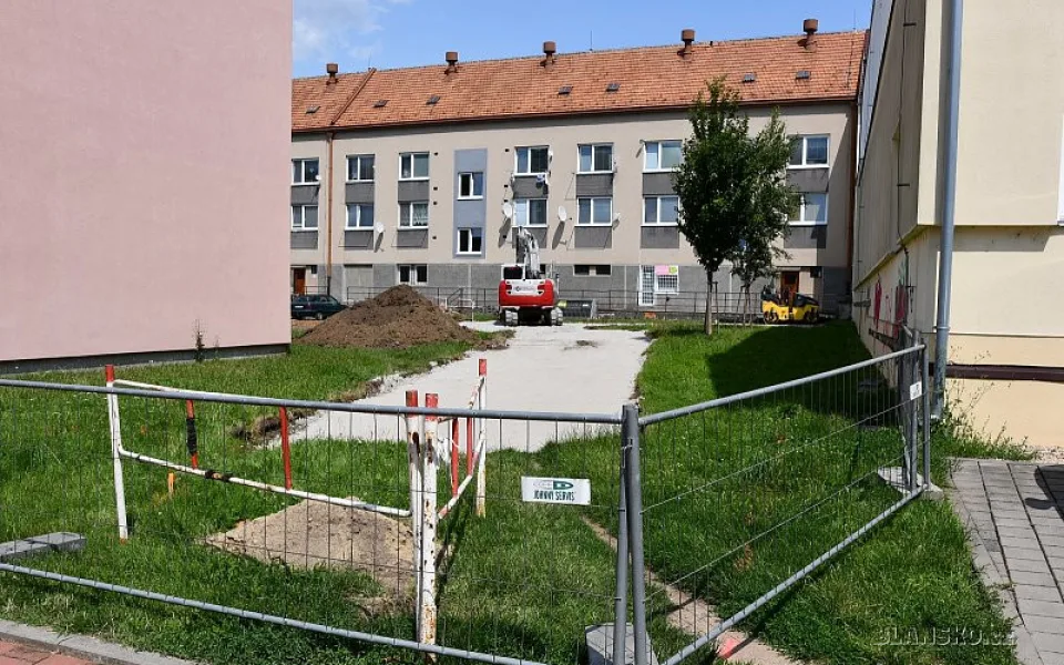 parkoviste-zalk.-78013-6726_800