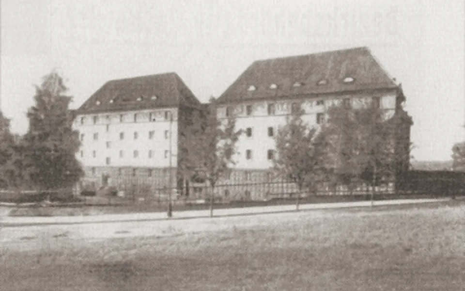Kounicovy koleje.