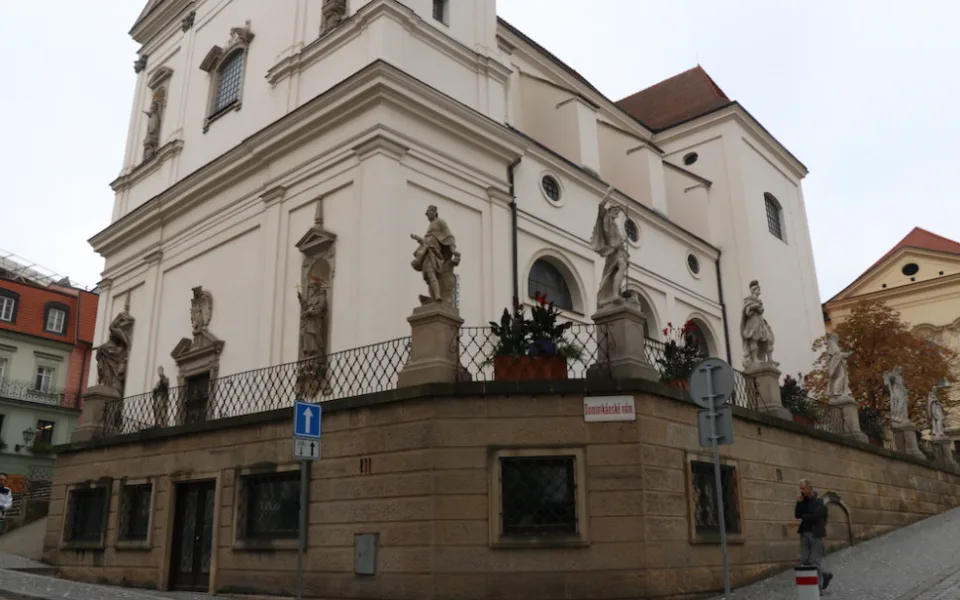 Pod brněnským kostelem sv. Michala bude znovu kavárna 