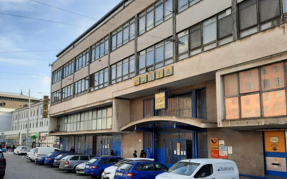 Budova České pošty v Brně