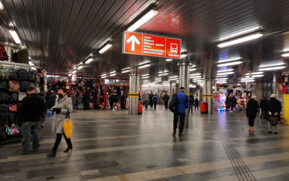 Myší díru čeká proměna. Stávajíci prodejci neví, co s nimi bude