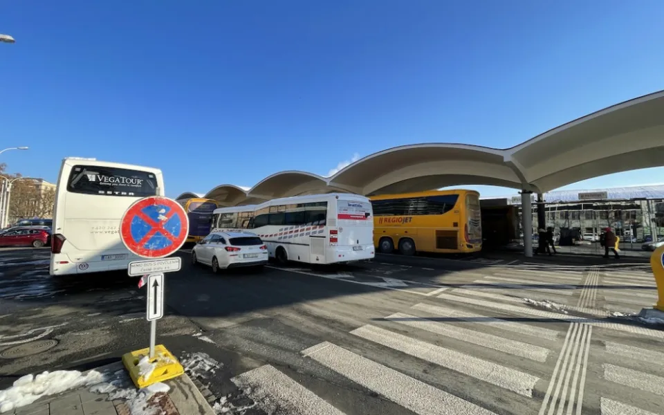 Autobusové nádraží