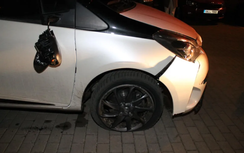 Opilá žena na Brněnsku ujížděla po ráfku policistům