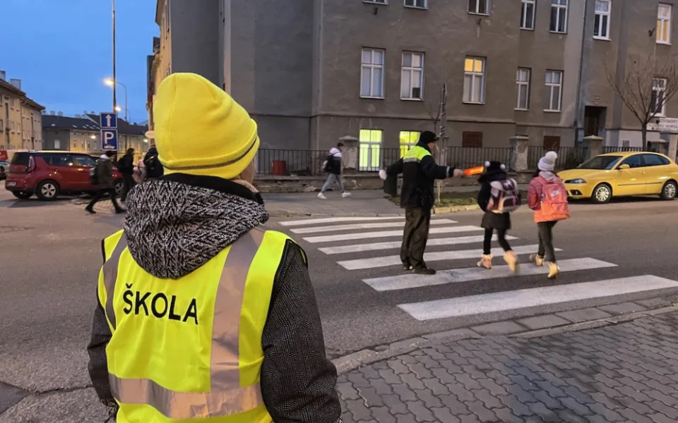 Znojmo povolalo k přechodům nové posily, hlídkují tam senioři
