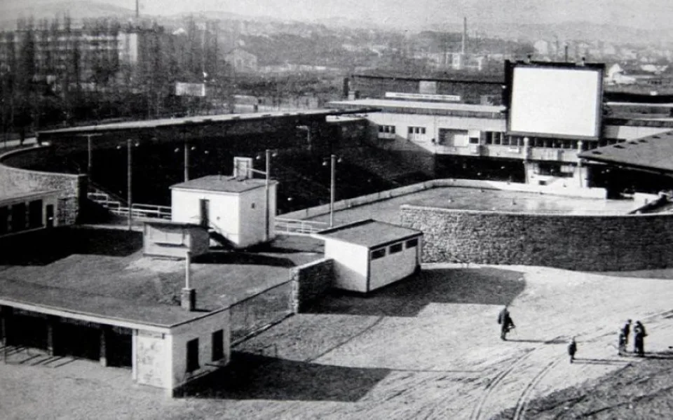Před 75 lety se otevřel v Brně hokejový stadion za Lužánkami