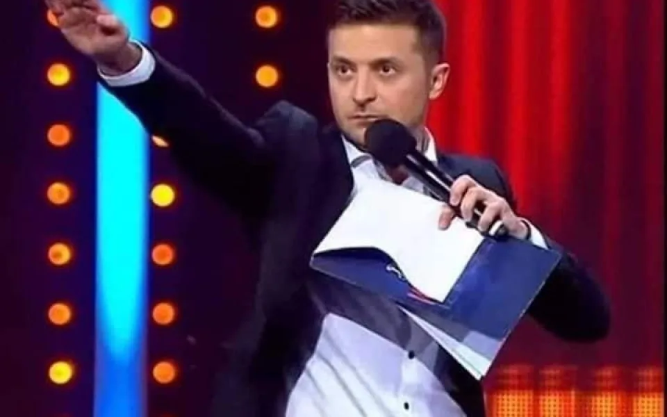 Hajlující Zelenskyj se šíří řetězovými maily. Jde o fake