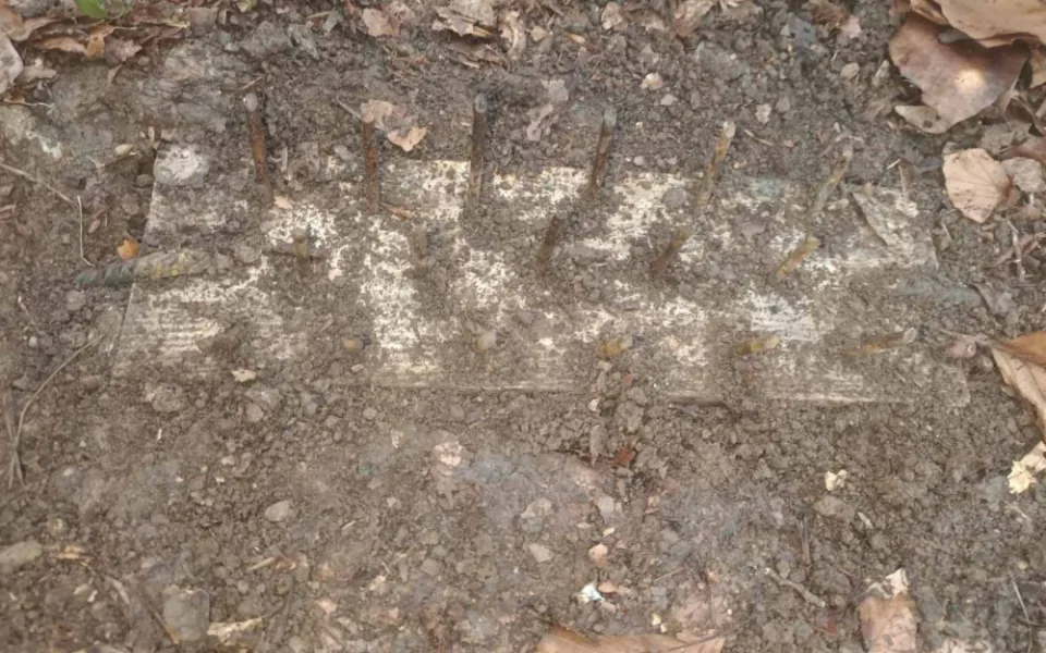 Na Brněnsku hledají nepřítele cyklistů, který na ně nastražil zákeřnou past
