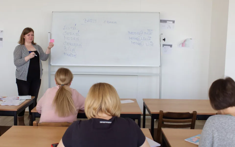 Kraj spustil web pro Ukrajince, kteří na jižní Moravě hledají střední školu