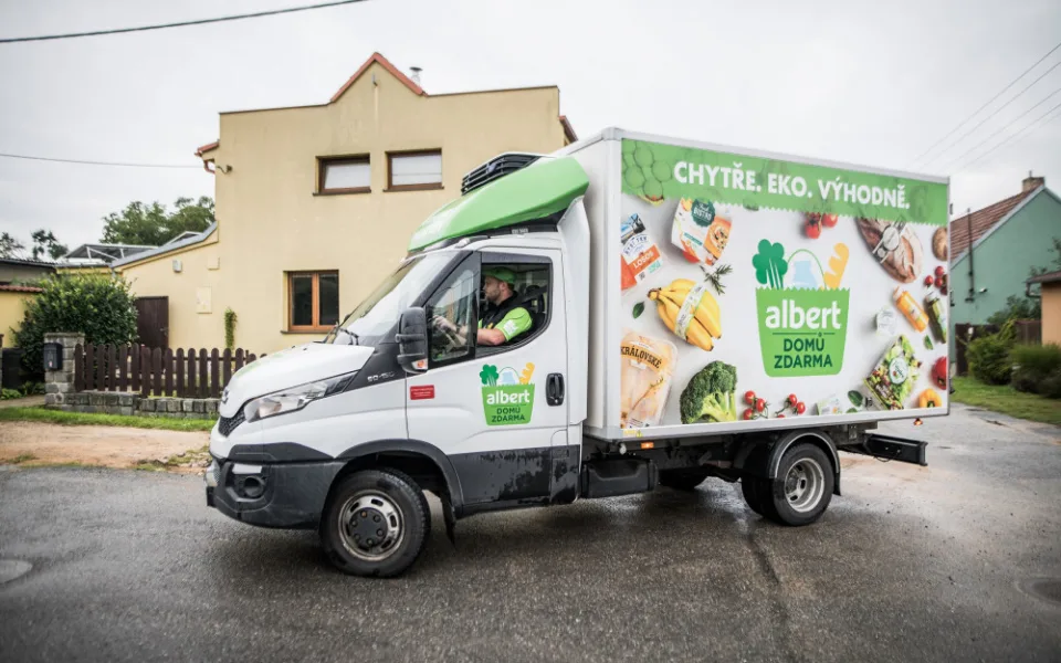Ušetřete čas i peníze. Nechte si nákup z Alberta dovézt zdarma až ke dveřím