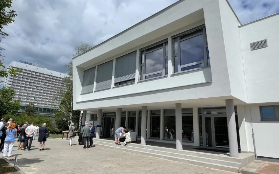 Po šedesáti letech prokoukla bohunická klinika psychiatrie. Pacienty mají zahradu i pokoje po dvou