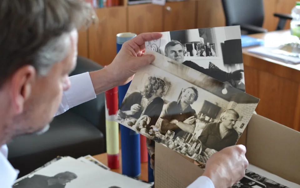 Tomáš Kubíček rozbaluje archiv Milana Kundery