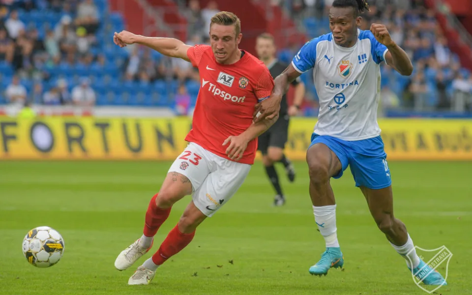 Zbrojovka vs Baník. Foto: Petr Kotala