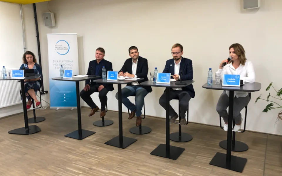 Neschválený územní plán a četníci jak za první republiky. V Brně se utkali uchazeči o primátora