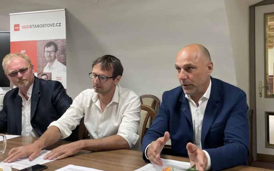 (Zleva) Petr Šafařík, Jiří Oliva a Tomáš Kratochvíl