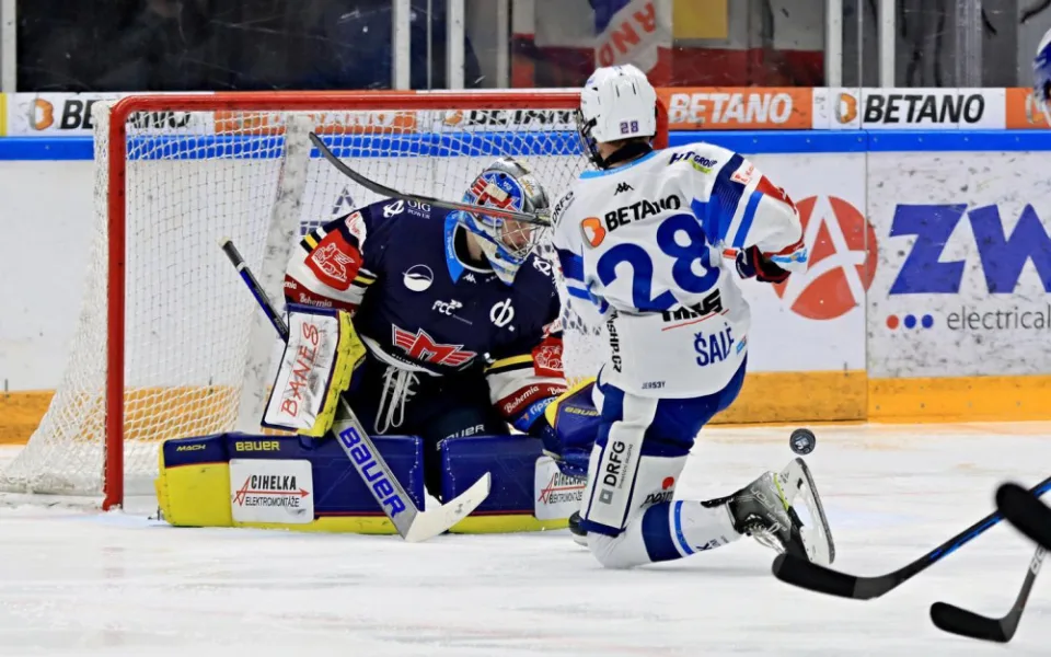Furch vynuloval Budějovice. Kometa slaví šestou výhru v řadě