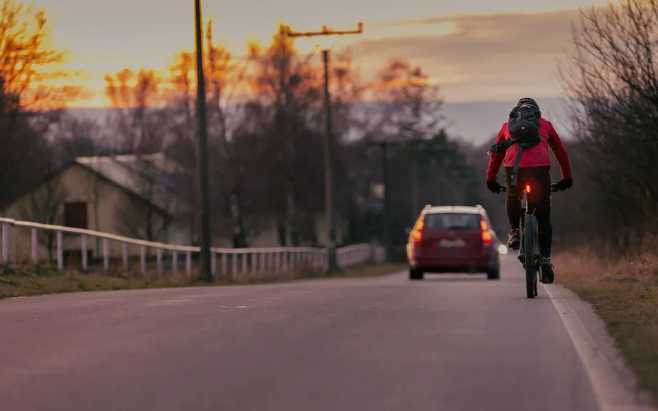 Neviditelní cyklisté hazardují se svým životem