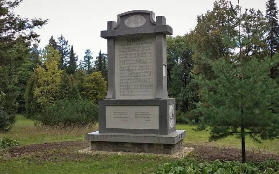 Památník Stromů v Řícmanicích