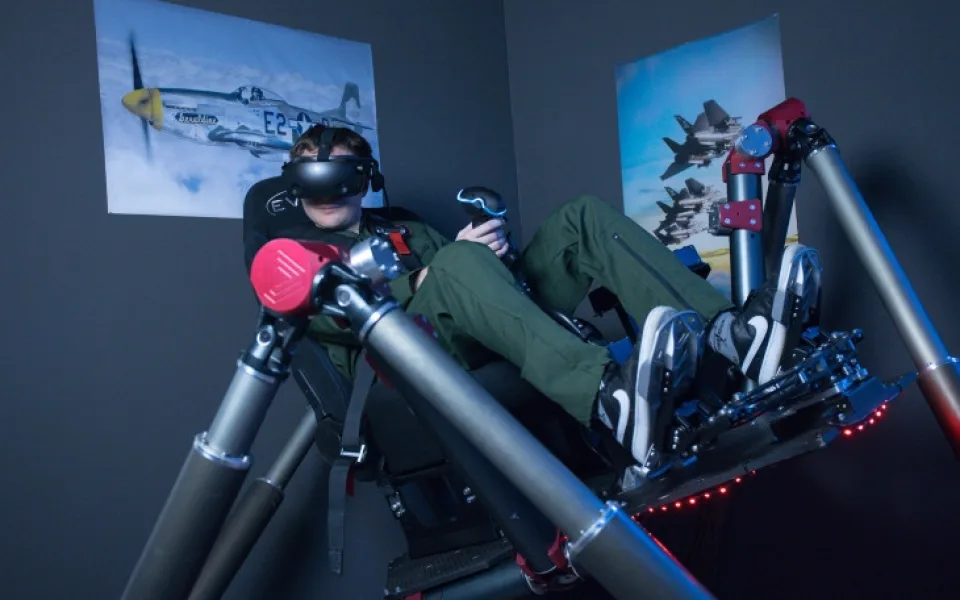 Letecké simulátory Buď Pilot otevírají nový plně pohyblivý simulátor