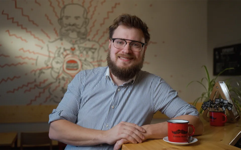 Z festivalů k vlastnímu bistru. Teď si Kaiser Franz chce získat srdce zákazníků i na sociálních sítích