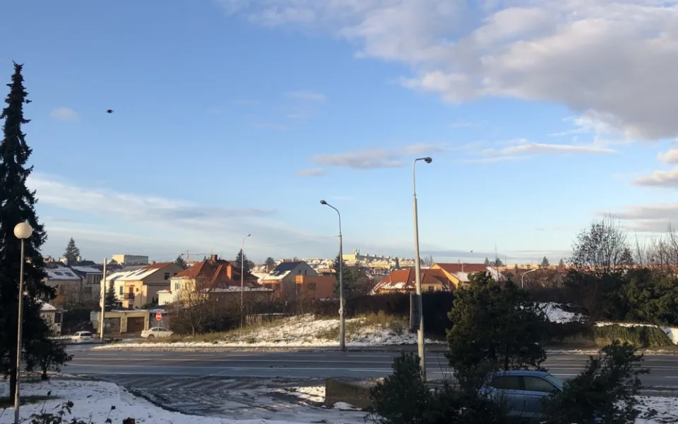 Brno se probudilo do zbytků sněhu. Naposledy napadl na Vánoce loni