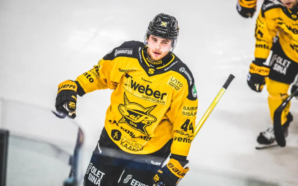 Kristián Pospíšil v dresu finské