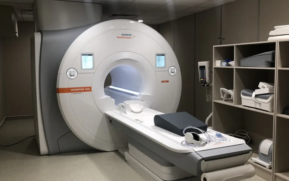 Onkologický ústav v Brně má novou magnetickou rezonanci. Zkrátí několikaměsíční čekací lhůty